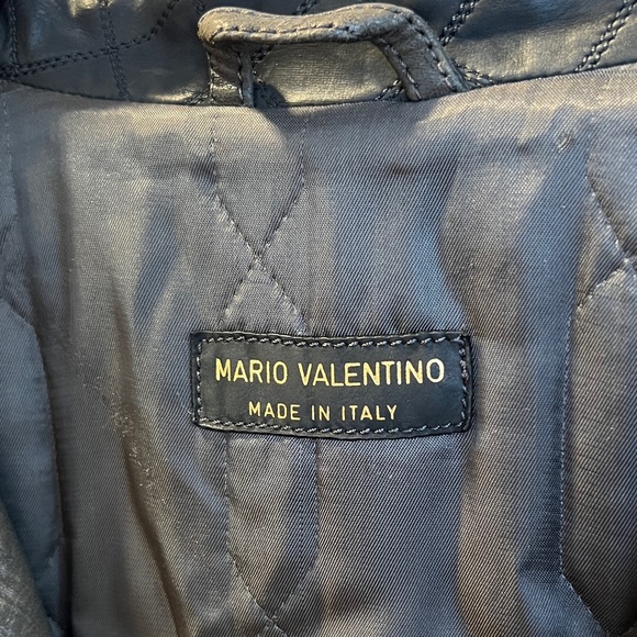Vintage Mario Valentino leather jacket - Picture 6 of 13